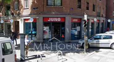 Local en venta en Madrid de 102 m2 photo 0