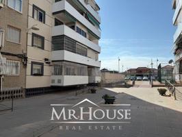 Piso en venta en Parla de 40 m2 photo 0