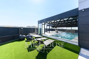 Mansión en venta en Torrejón de la Calzada de 775 m2 photo 0