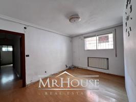 Piso en venta en Madrid de 58 m2 photo 0