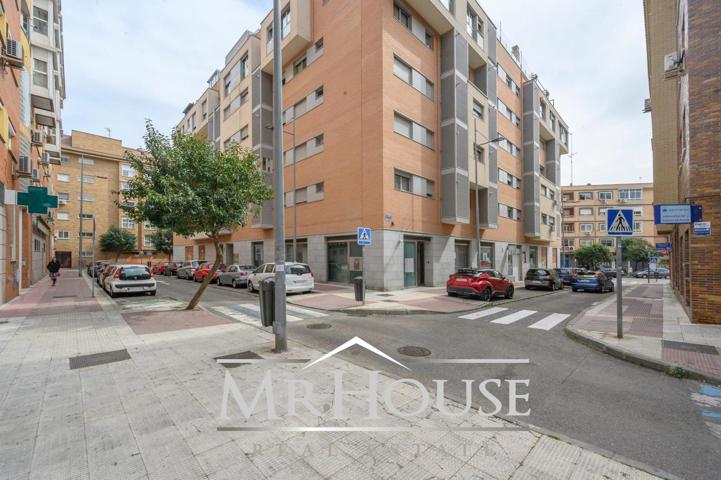 Piso en venta en Parla de 82 m2 photo 0