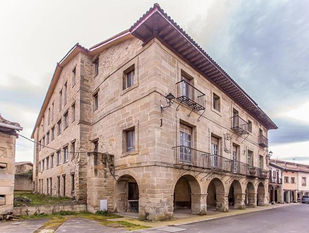 Edificio en venta en Armiñon de 445 m2 photo 0