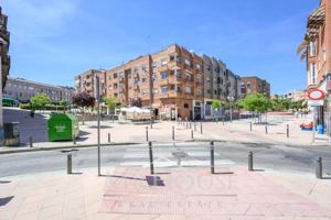 Edificio en venta en Alcobendas de 559 m2 photo 0