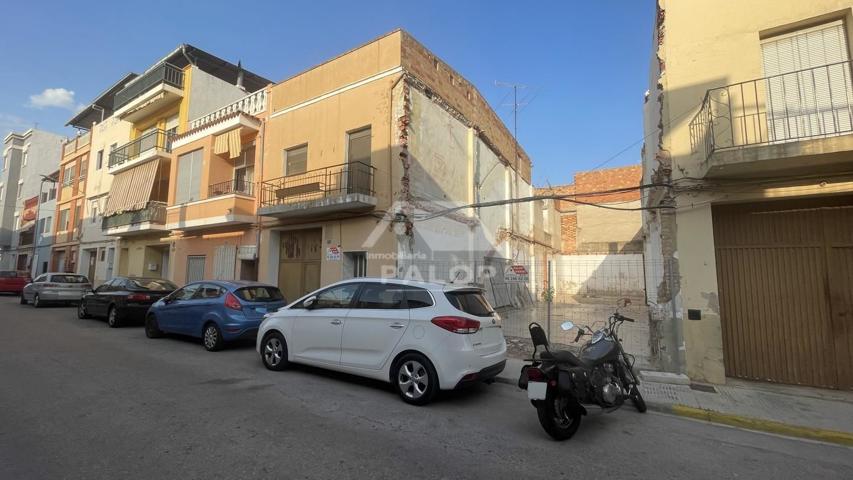 Casa - Chalet en venta en Carcaixent de 211 m2 photo 0