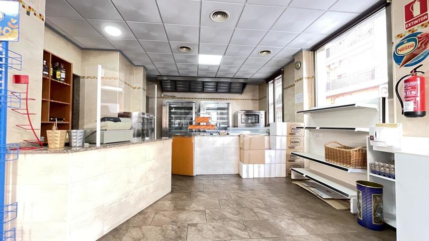 Local en venta en Carcaixent de 87 m2 photo 0