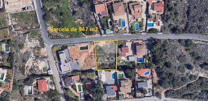 Terreno en venta en Alginet de 947 m2 photo 0