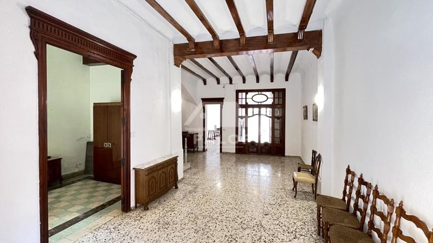 Casa de pueblo en venta en Carcaixent de 389 m² photo 0