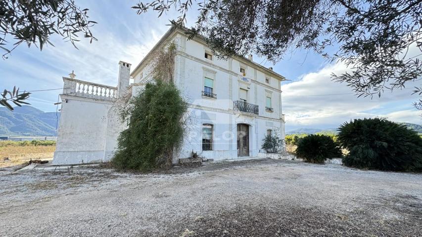 Casa Rústica en venta en Benifairó de la Valldigna de 643 m2 photo 0