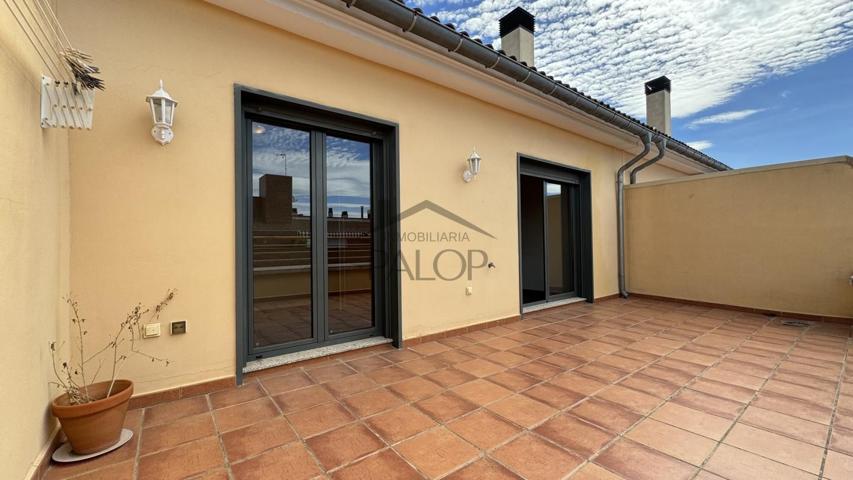 Ático en venta en Carcaixent, Valencia, de 92 m² photo 0