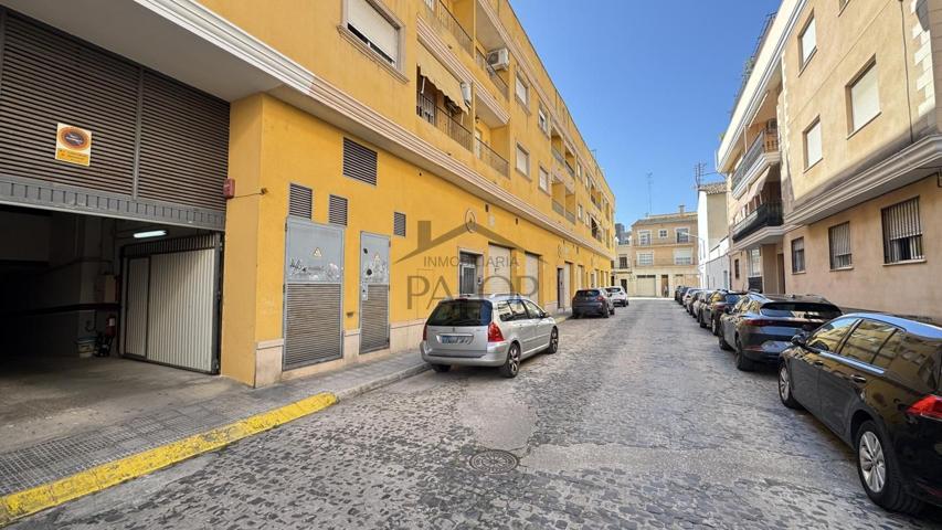 Garaje en venta en Carcaixent, Valencia photo 0