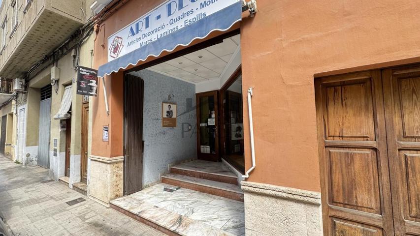 Local comercial en alquiler en Carcaixent photo 0