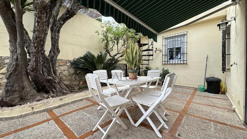Chalet en venta Urbanización el Respirall, Alzira photo 0