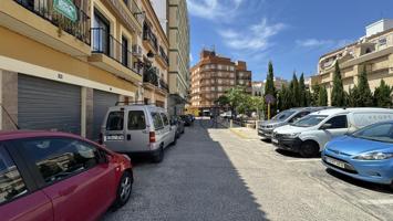 Garaje en venta en Carcaixent, Valencia, de 15 m² photo 0