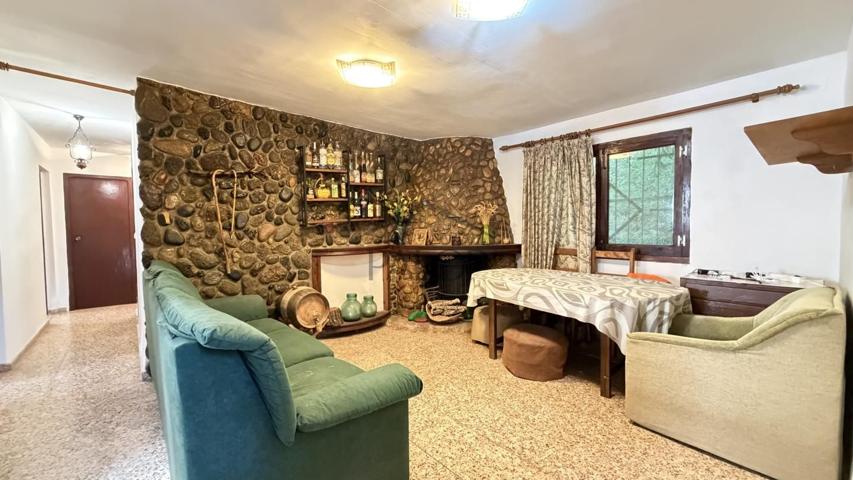 Casa Rústica en venta en La Barraca d'Aigües Vives de 90 m2 photo 0