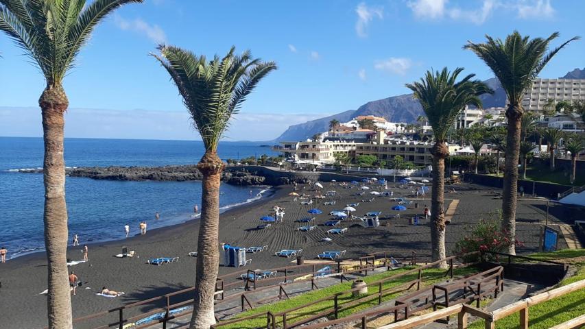 Local-Restaurante en venta en Playa de la Arena photo 0