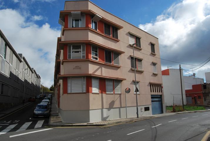 OPORTUNIDAD. PISO EN FINCA ESPAÑA. EXCELENTE DE 3 HABITACIONES, 2 BAÑOS , SOLANA, GARAJE Y TRASTERO photo 0