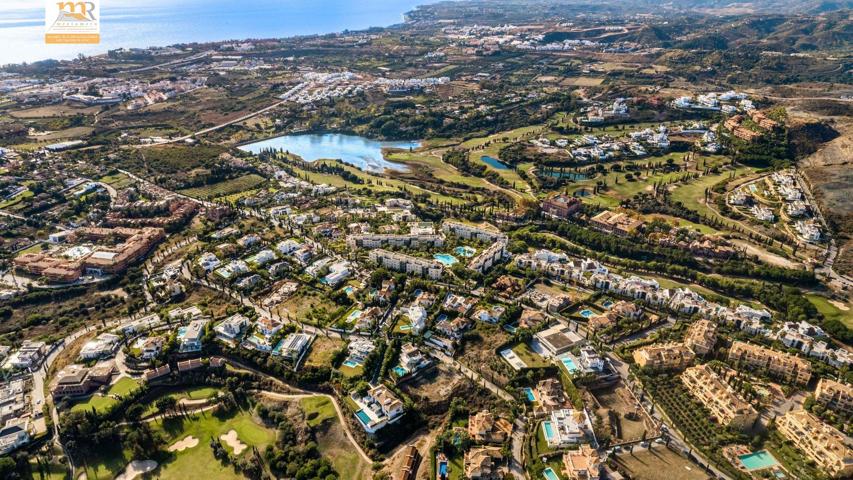Villa de Lujo a la venta en la Costa del Sol - MRetamero Inmobiliaria Luxury contemporary Villas photo 0