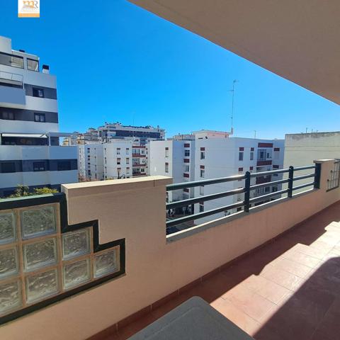 MRetamero Vende Piso de 2 Dormitorios 2 baños y Garaje photo 0