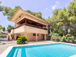 Villa En venta en Chiva photo 0