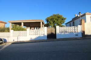 TERRENO EN URBANIZACIÓN LA PACA, CON PROYECTO (EL CUAL AHORRA UN COSTE A LOS INTERESADOS) photo 0