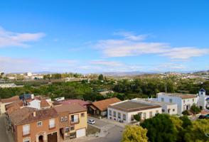 APARTAMENTO DE TRES HABITACIONES CON PLAZA DE APARCAMIENTO photo 0