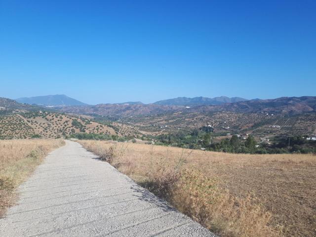 Terreno de 12 hectáreas en Tolox Málaga photo 0