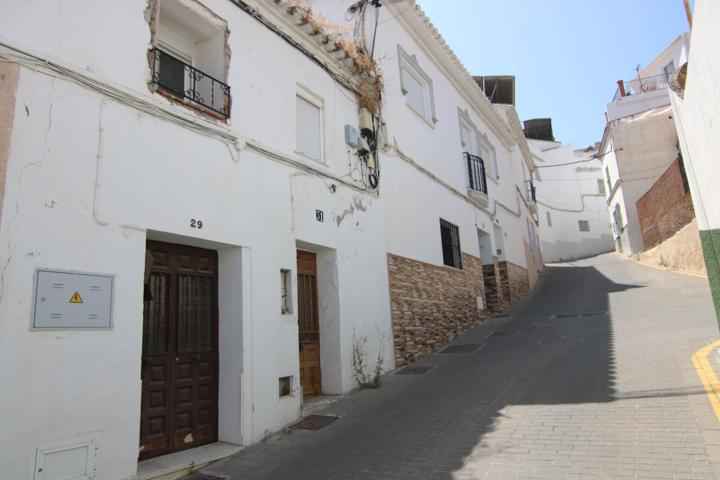 SE VENDE CASA A RESTAURAR, CENTRICA EN ALHAURIN EL GRANDE photo 0