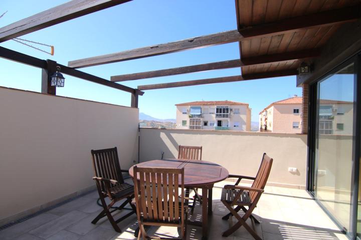 Apartamento Dúplex con Terraza exterior, reformada recientemente con estilo rústico andaluz, perfecta para entrar a vivir. photo 0