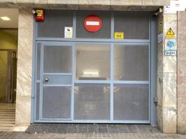 Parking En venta en El Poblenou, Barcelona photo 0