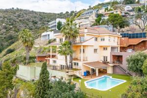 Casa En venta en Mas Ram, Badalona photo 0