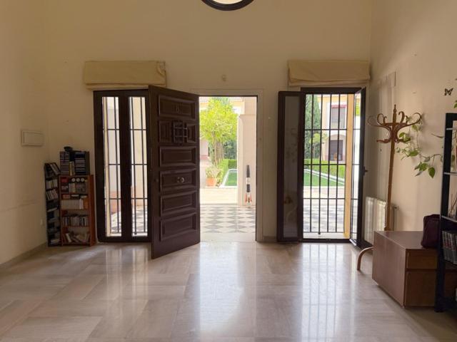 Lujo y Naturaleza en el Corazón de Córdoba: Exclusivo piso en Ángel de Saavedra photo 0