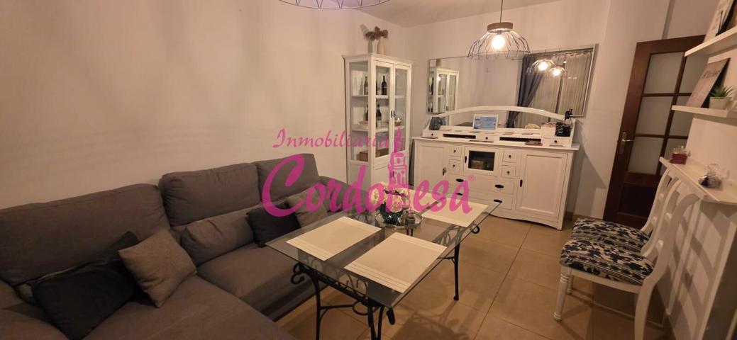 Encantador piso en Avd. Libia, Córdoba - Ideal para entrar a vivir photo 0