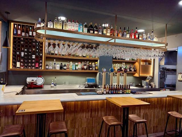 Local comercial en Alquiler en Madrid Madrid CHAMBERI photo 0