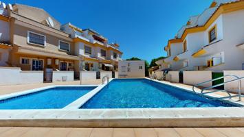 Amplia vivienda de 3 dormitorios con solarium y piscina comunitaria en El Jimenado photo 0