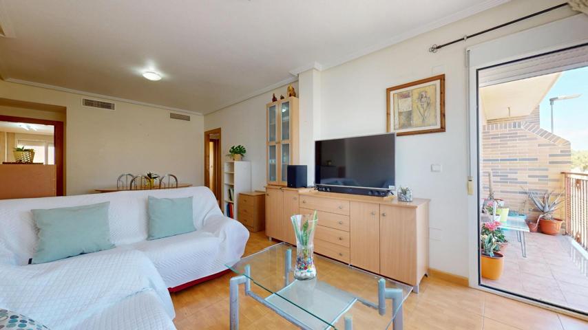 🏖️ Piso a 250 metros del mar en Los Alcázares – ¡Amplio, cómodo y listo para entrar a vivir! photo 0