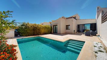 ¡Se vende villa con jardín y piscina privada en Corvera Country Club! photo 0