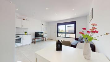 Bungalow como nuevo en San Pedro del Pinatar con piscina comunitaria y solárium. photo 0