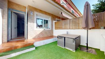 DÚPLEX CON PISCINA COMUNITARIA EN PILAR DE LA HORADADA photo 0