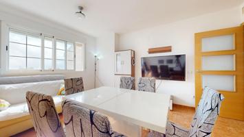 Piso de 3 dormitorios con garaje en el centro de Corvera photo 0