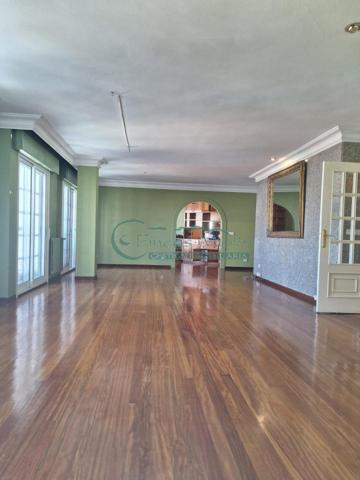 Piso En venta en Vigo photo 0