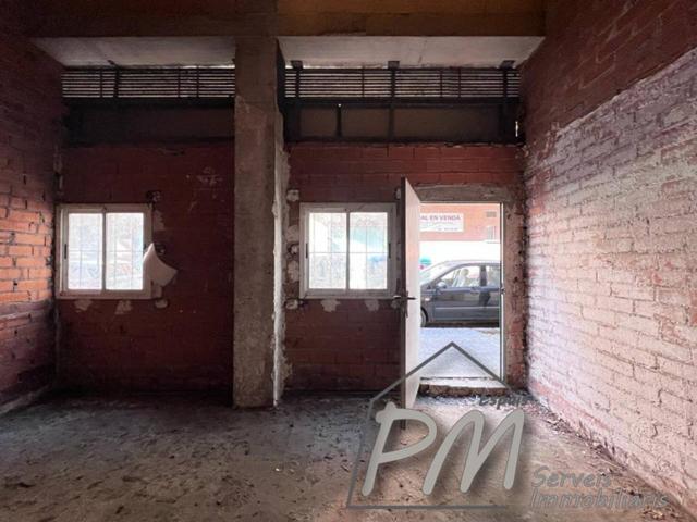 Local comercial en venta en Sant Narcís photo 0