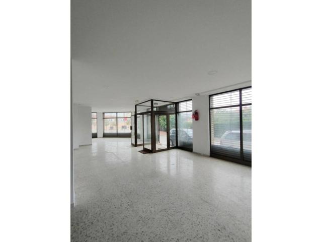 Local comercial en venta -La Bisbal photo 0