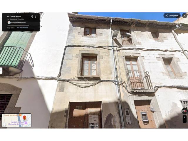 Casa en venta en La Jonquera photo 0