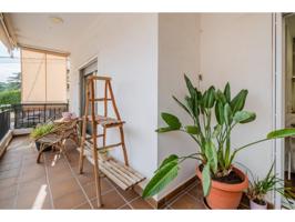 Venta de piso en Salt photo 0