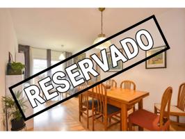 Piso de 4 Habitaciones en Poblenou – 88 m² photo 0