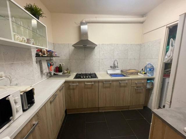 4 habitaciones junto a estación de tren photo 0