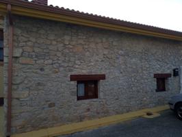 Oportunidad!!! Vende Casa De Piedra con Terreno En Torres De Medina. photo 0