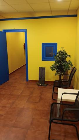 Céntrico!! Se Vende Local Comercial en Balmaseda photo 0