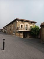 Se vende casa con Terreno en Zalla photo 0