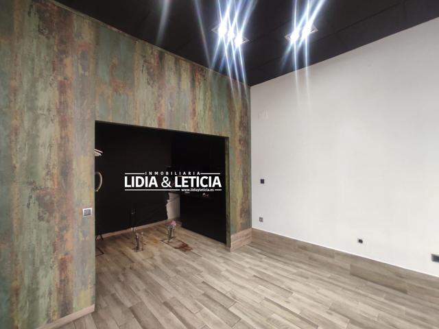 Local comercial en centro de Alcalá de Guadaíra photo 0